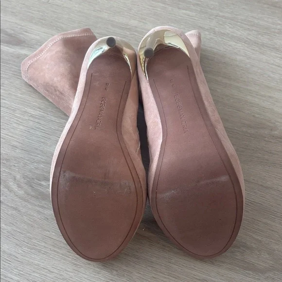 NWOT BCBGMaxAzria Light Pink Suede High Heels - Picture 7 of 11